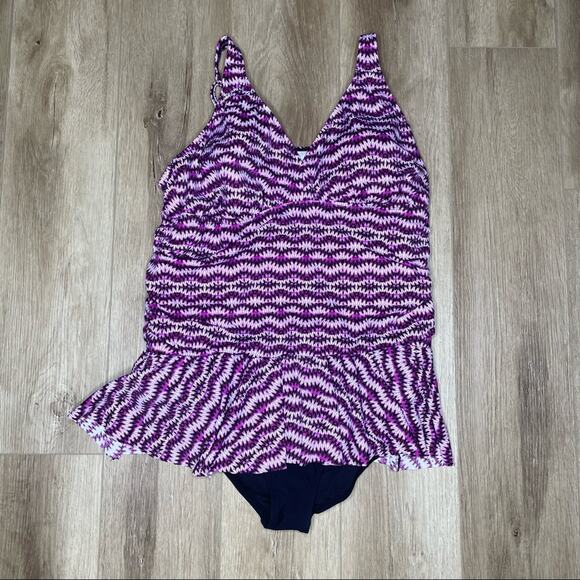 Swim Solutions Women's Purple/Black Spring Play 1 Piece Skater Swim Dress sz 10 - Picture 2 of 4